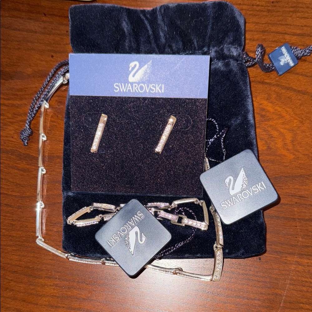 Genuine Swarovski Jewelry Set